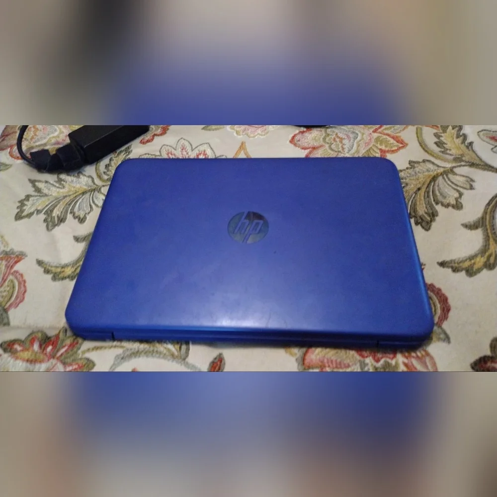 Purple HP Laptop